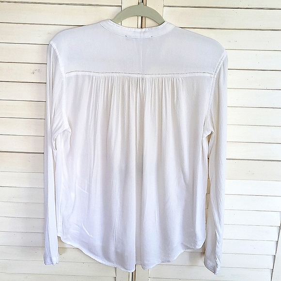 Women's white Abercrombie and Fitch blouse XS - Picture 4 of 12